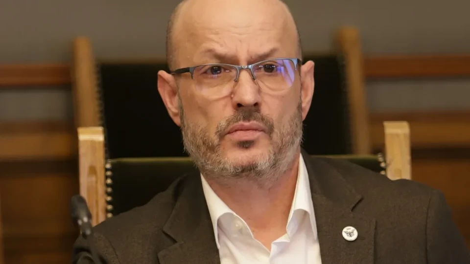 Нещо се готви! Бивш митничар пое АДФИ