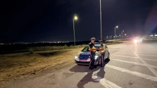 Диана Русинова хвана пътни полицаи в разрез със закона