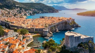 3 години с еврото: 40% от хората над 65 г. в Хърватия са в риск от бедност