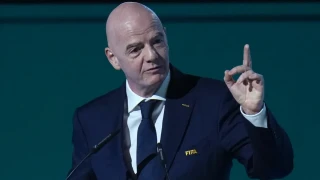 Кой е Марио Галавоти – човекът в центъра на кризата около FIFA