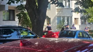 Украински знамена със свастики са открити в дома на украинеца, който уби приятелката си в София