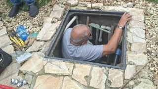 Спряха и водата в незаконни къщи в "Баба Алино" (СНИМКИ)