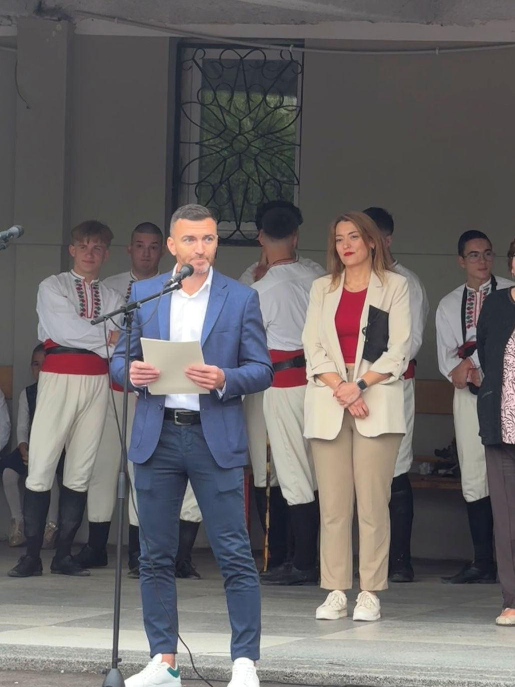 НА ПЪРВИЯ УЧЕБЕН ДЕН! 22. СЕУ „Г. С. Раковски“ посреща учениците с модерна среда, спорт, технологии и училищна идентичност (СНИМКИ)