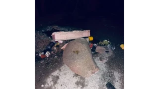 Слави Трифонов събори паметника на Ивайло Калушев