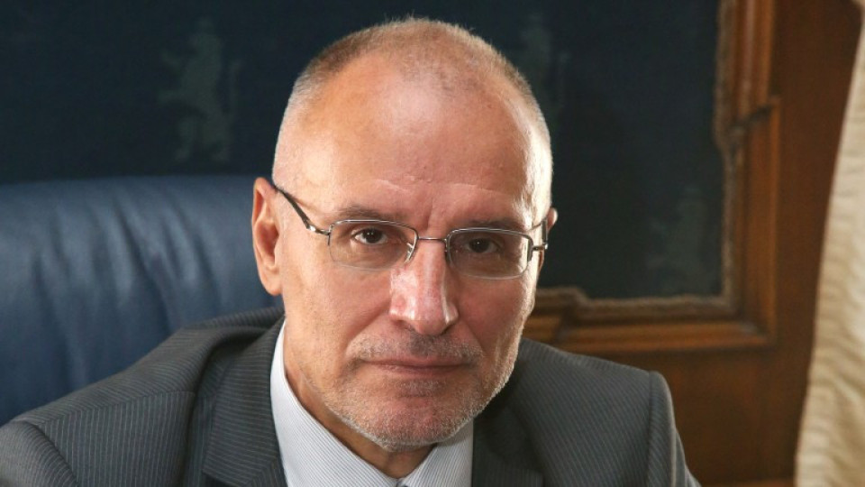 Димитър Радев: Основният икономически въпрос пред България вече не е валутният режим, а как да ускорим инвестициите