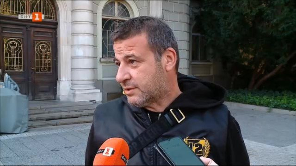 Преди убийството си Илиян Филипов обяви, че събира документи и сигнали за заплахи и нарушения при обществени поръчки
