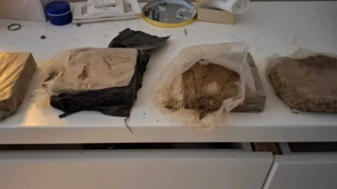 Откриха близо 2 кг хероин в полицейска операция