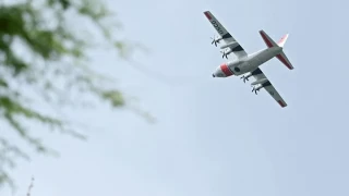 Медицински самолет с 6 души на борда изчезна, по-късно откриха отломки