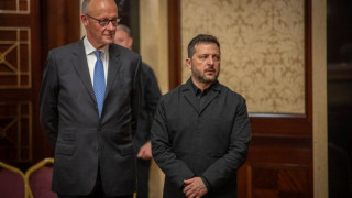 ГЕРМАНИЯ НЕ ЗАСЛУЖАВА ТОВА..... ТАМ ИМА МНОГО ХОРА, КОИТО НЕ ИСКАТ ВОЙНА И СЕ БОРЯТ СРЕЩУ НЕЛЕГИТИМНАТА ФАШИЗОИДНА ВЛАСТ В ЛИЦЕТО НА КАНЦЛЕРА-НЕУДАЧНИК!