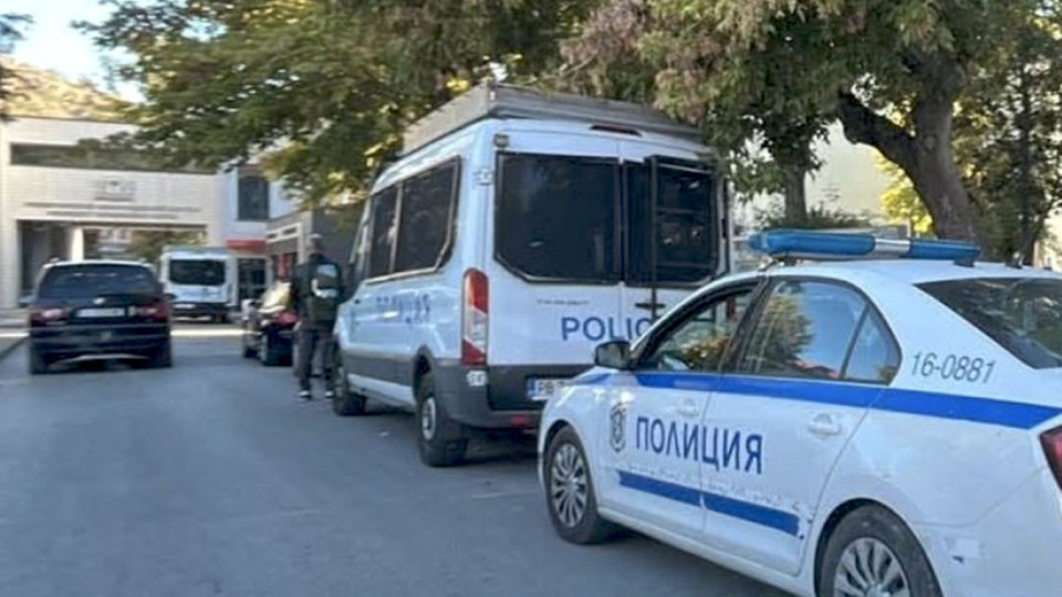Спецоперация на МВР в най-голямата болница в Южна България