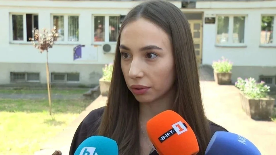 След месеци борба: РСМ разреши български лекари да прегледат Ива Михайлова
