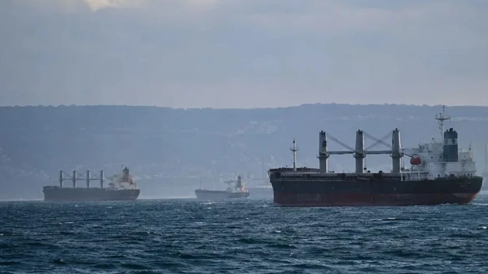 Нов удар с дрон в Черно море, има пострадали